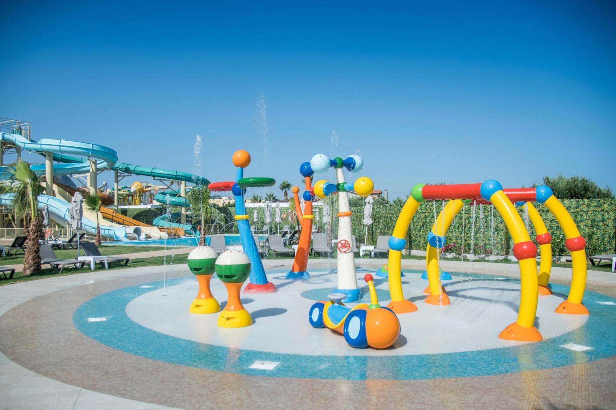 Senseana Sea Side Resort & Aquadventure Аналипси Екстериор снимка